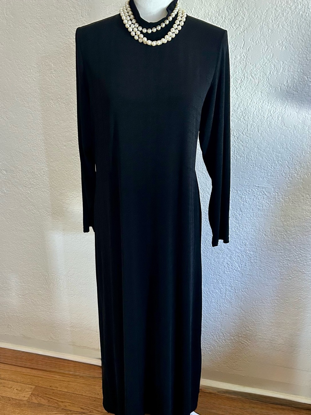 Elegant Black Long-Sleeve Maxi Dress NWOT